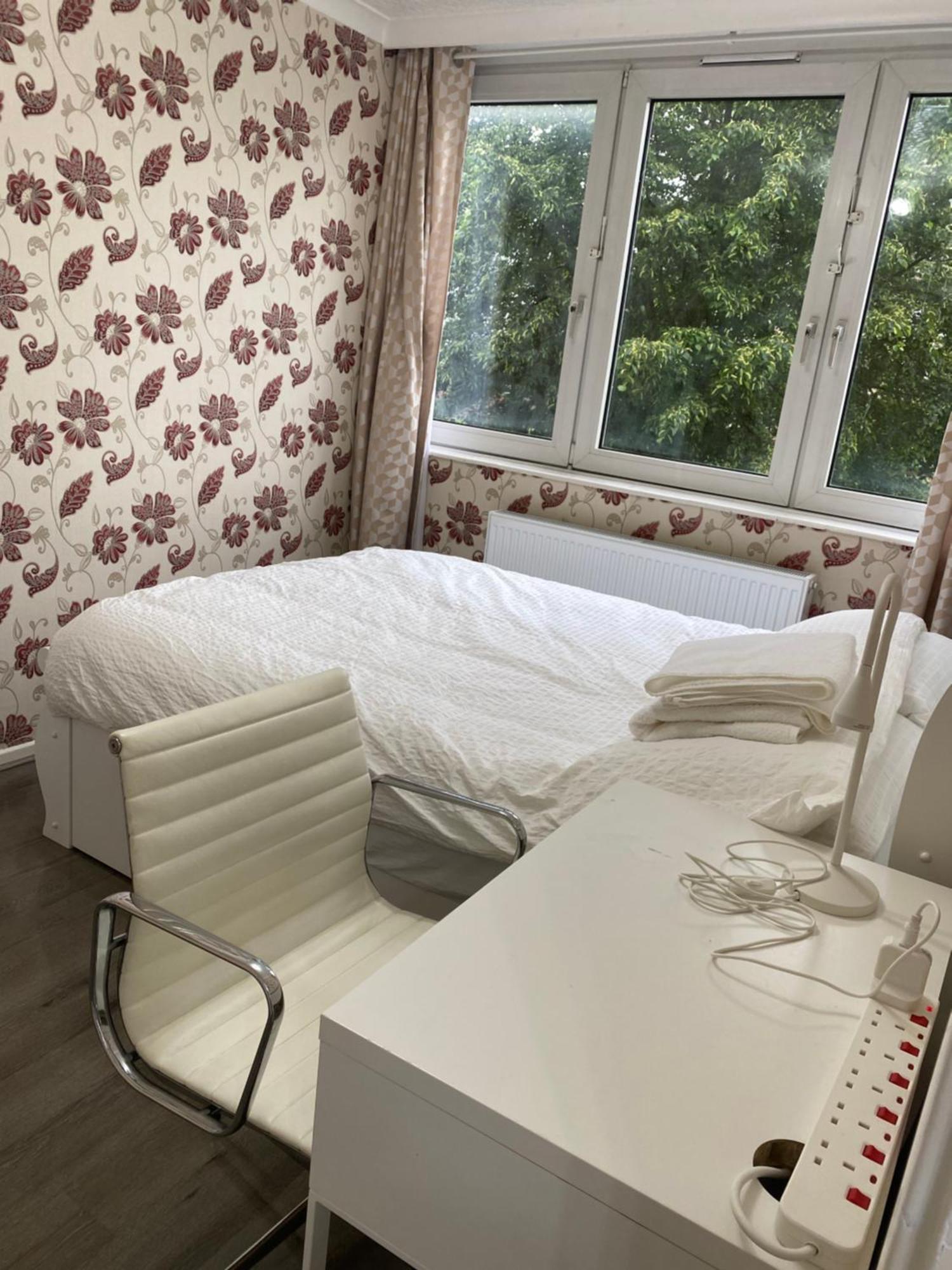 Luxury 3 Bedroom Flat With Garden ลอนดอน ภายนอก รูปภาพ